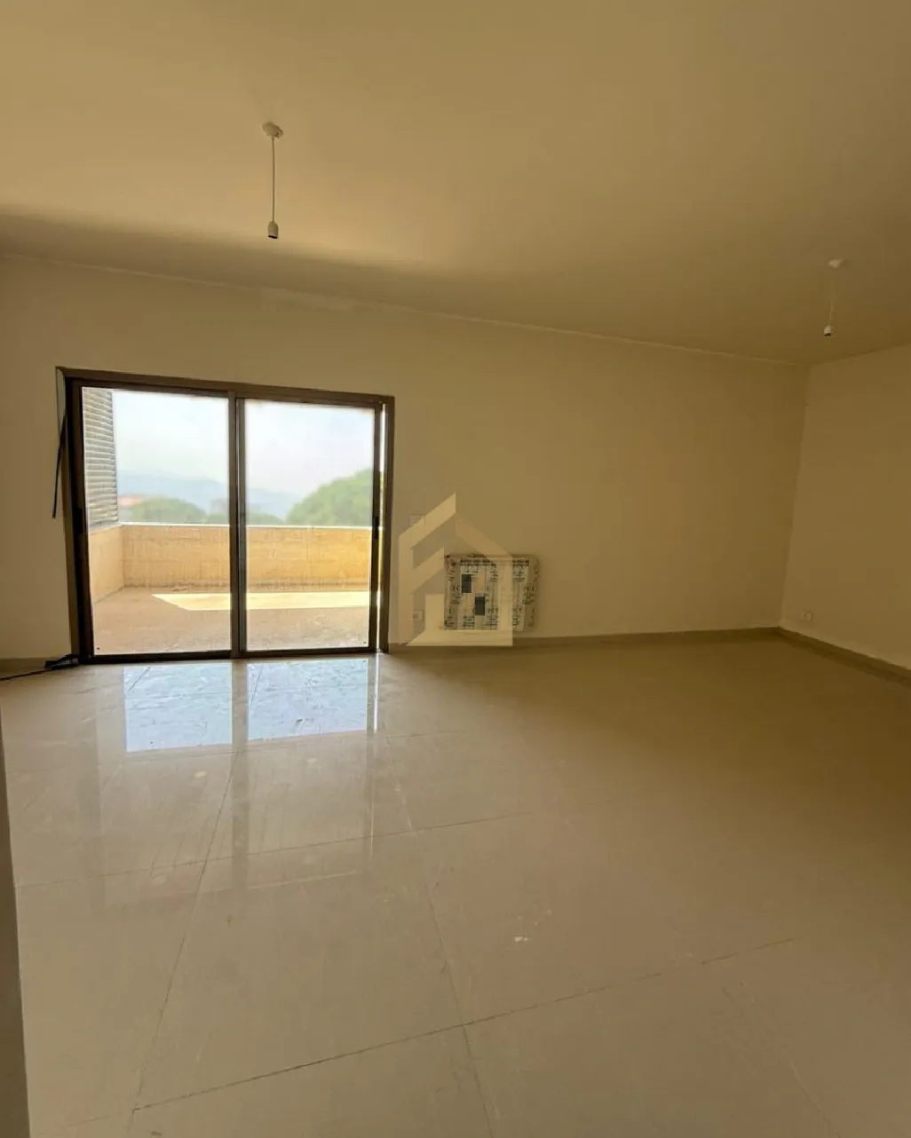 Apartment for sale in Ballouneh, Lebanon