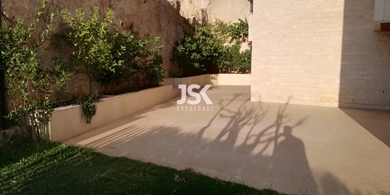 Apartment for Sale in Bsalim