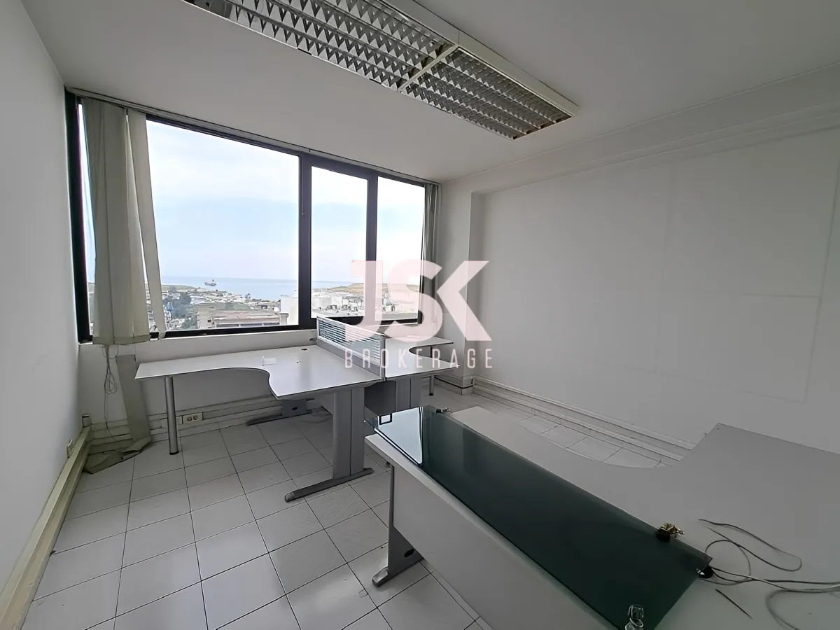 Office for rent in Daoura, Lebanon