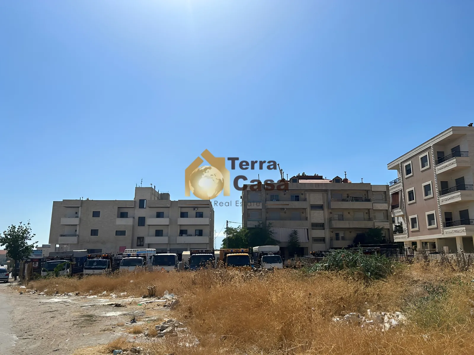 Land for Sale in Karak 1100 Sqm