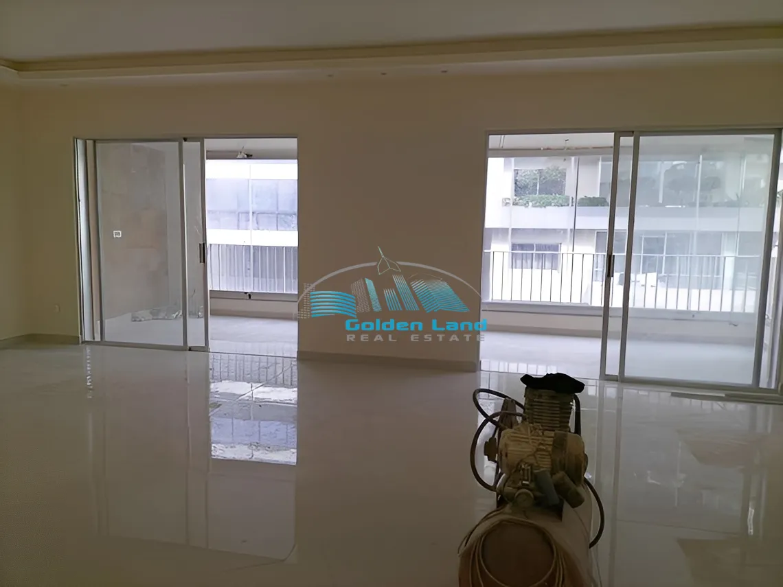 Apartment for Sale in Kraytem, Beirut, Lebanon