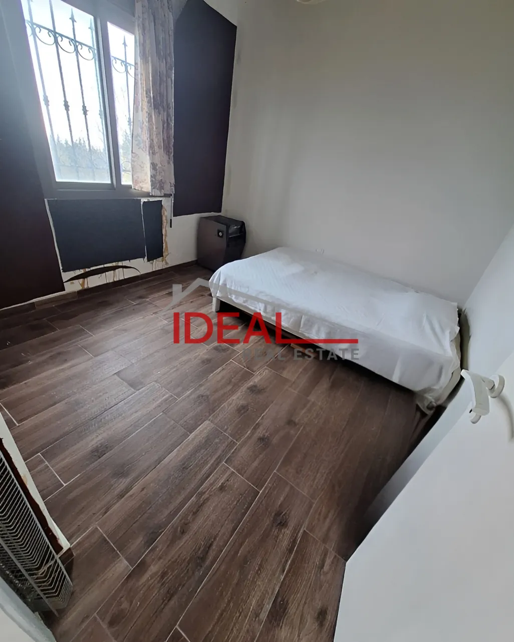 Apartment for sale in Ras Osta, Lebanon