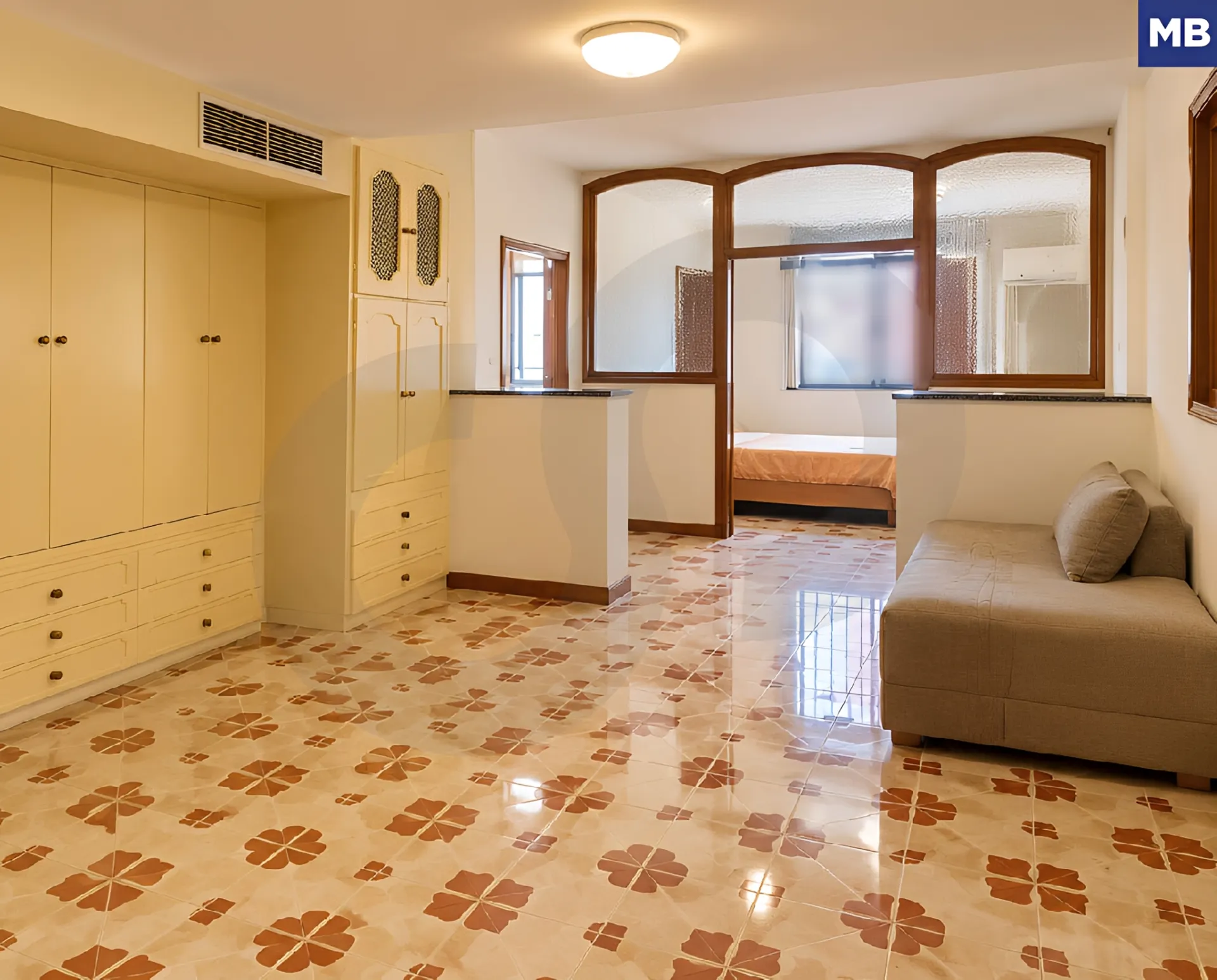 Office for Rent in Mar Elias