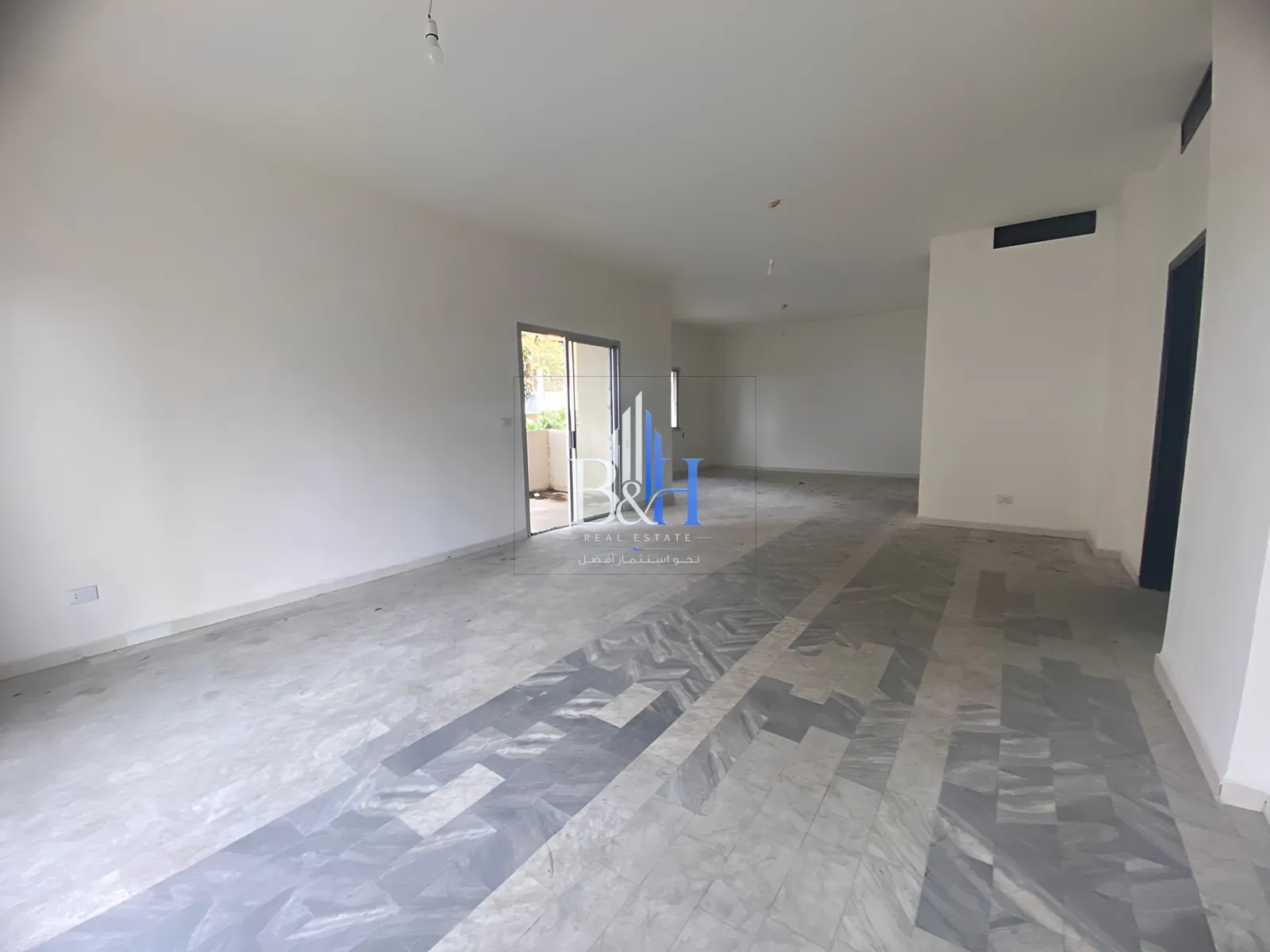 Apartment for sale in Dawhet aramoun, lebanon