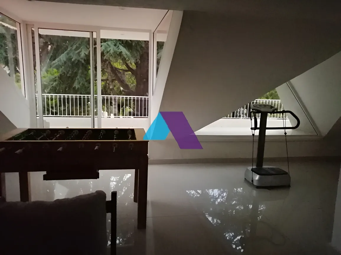 Villa for Sale in Baabdat