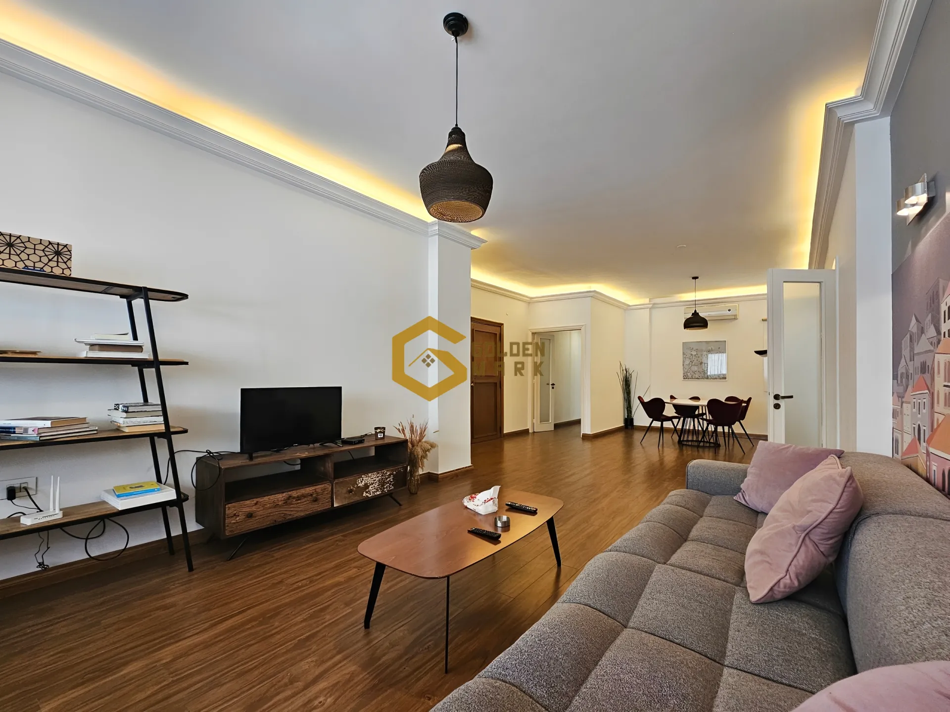 Apartment for Rent in Achrafieh, Beirut - 2 bed, 2 bath