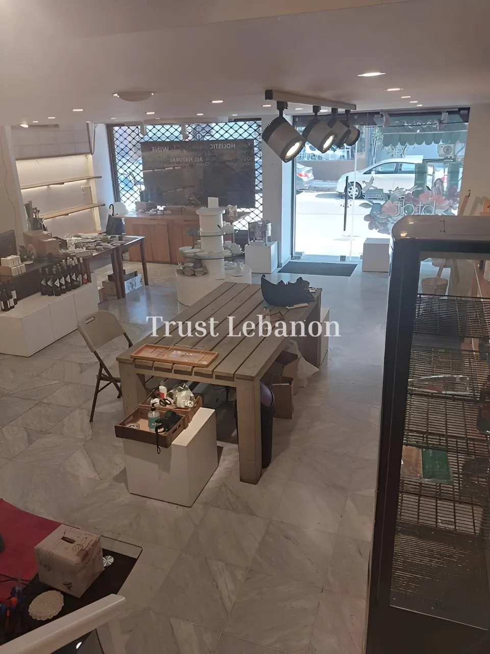 Shop for rent in Antelias, Lebanon