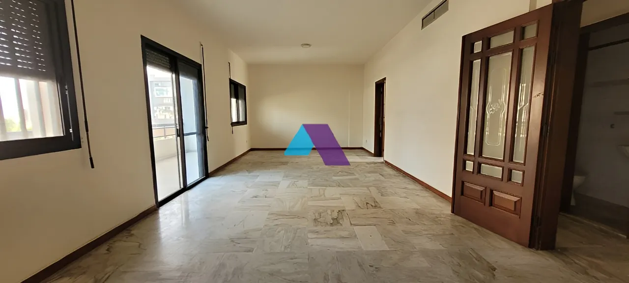 Apartment for Sale in Zalqa - 3 bed, 3 bath