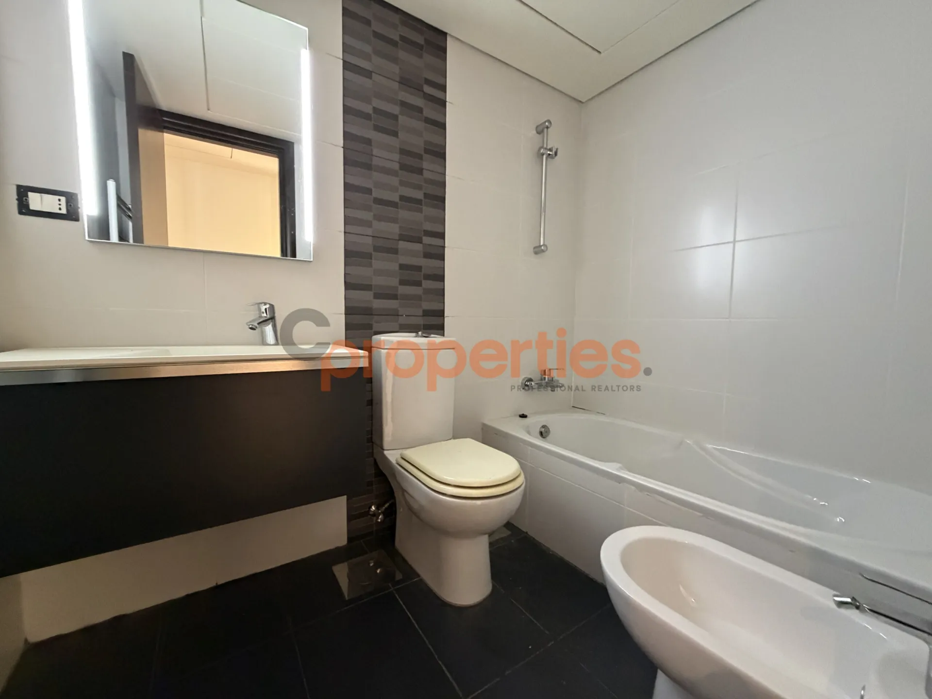 Apartment for Sale in Biyyadah