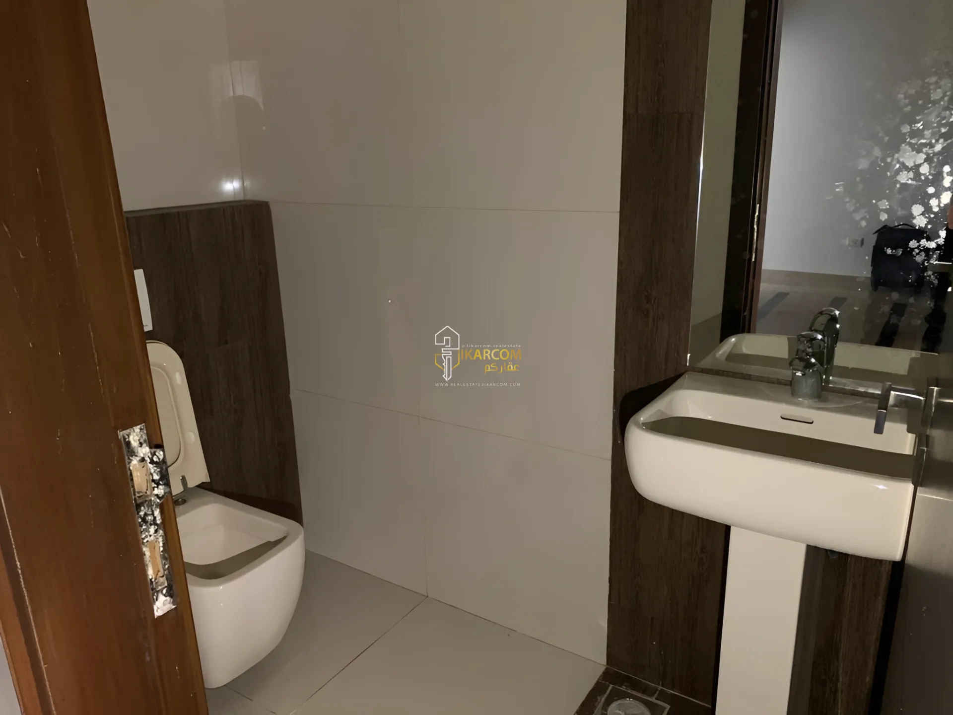 Apartment for Sale in Aaoukar, Lebanon