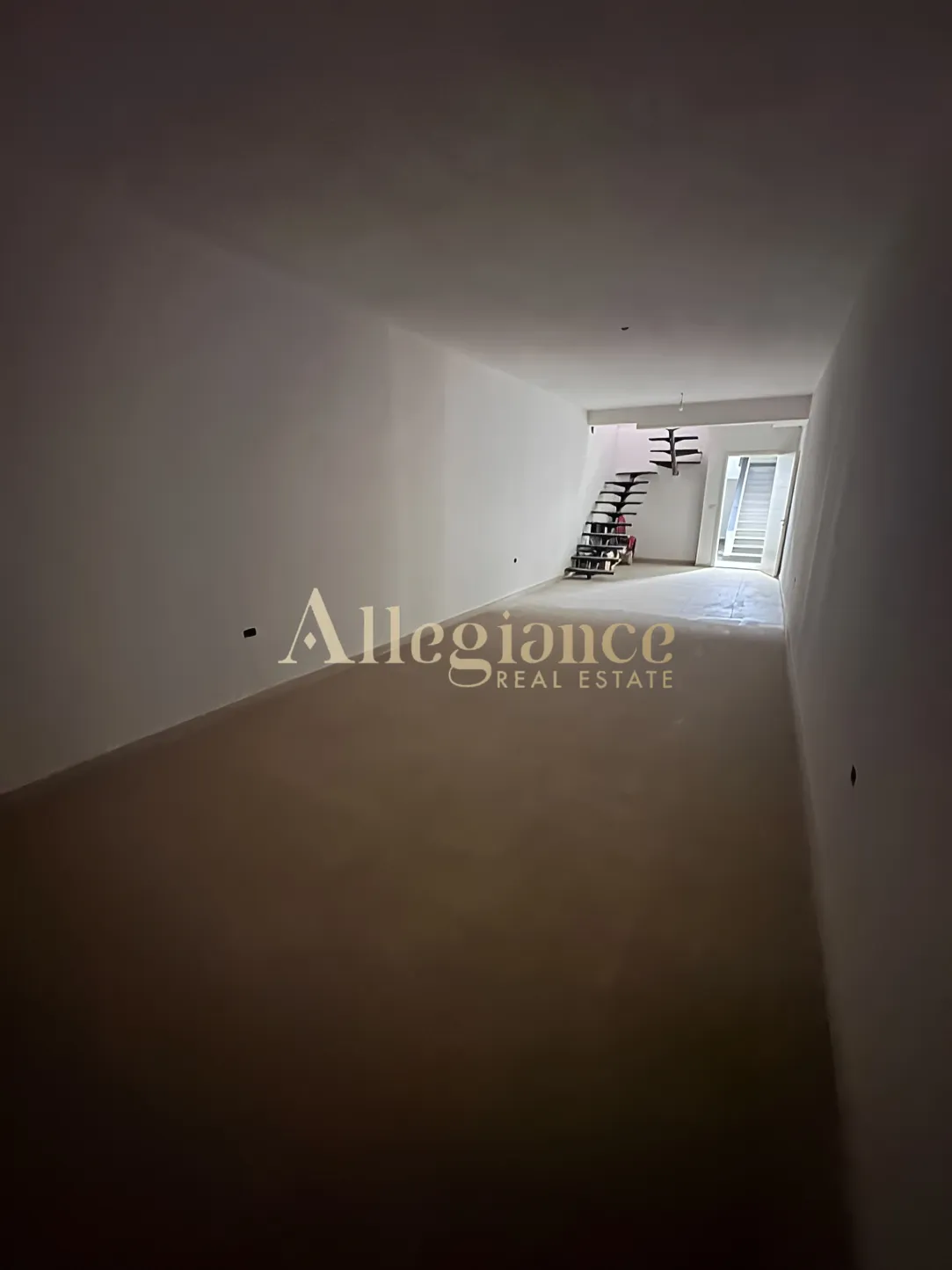 Shop for rent in Baabda