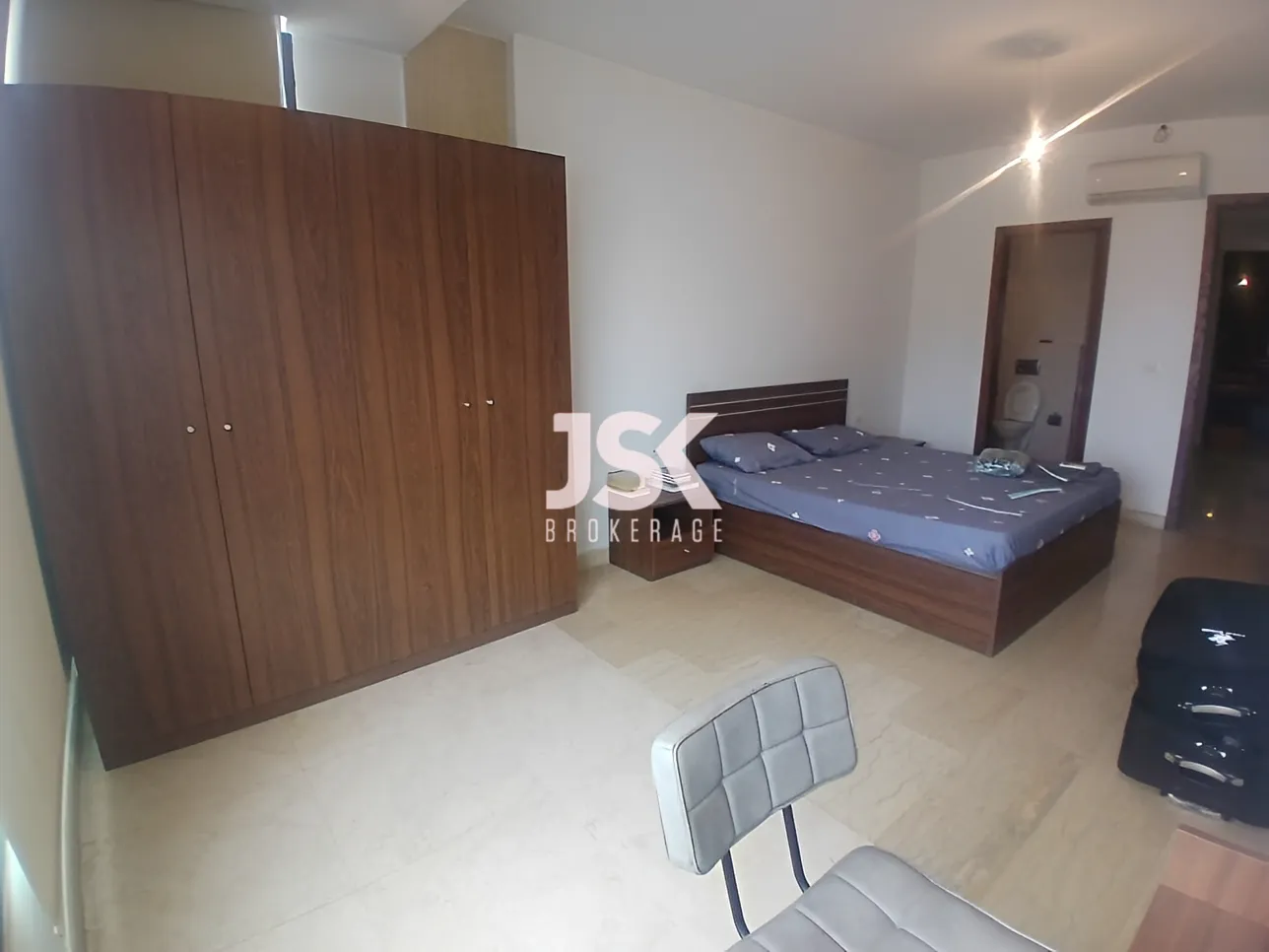 Apartment for Sale in Ras
