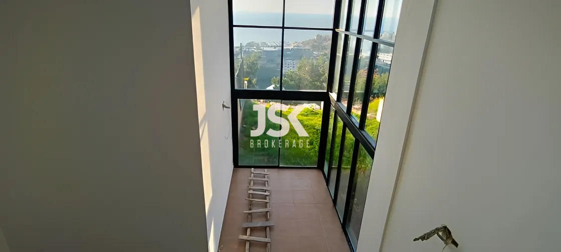 Apartment for Sale in Maaysrah, Lebanon - 3 bed, 3 bath