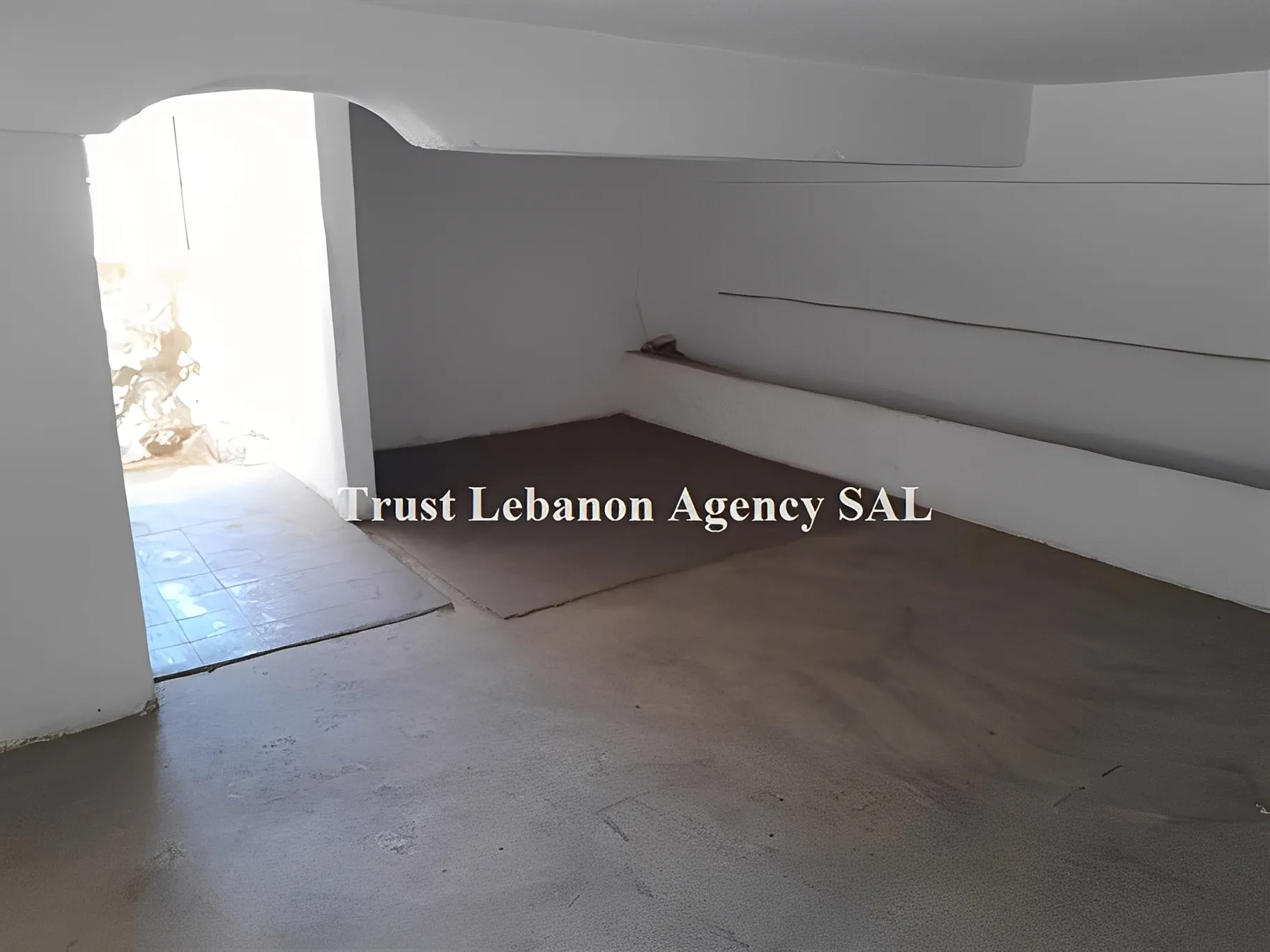 Commercial Property For Sale in Metn, Nahr El Mott