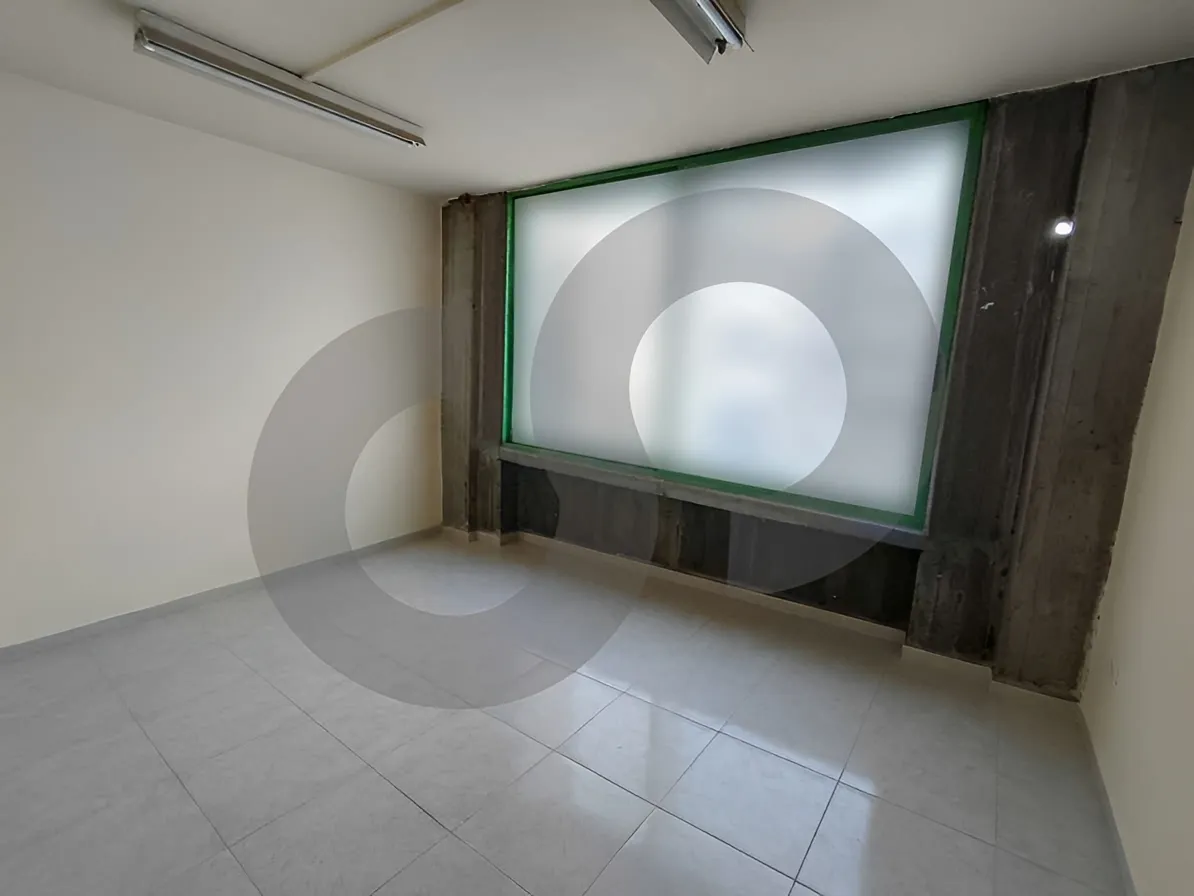 Office for Sale in Jdeideh