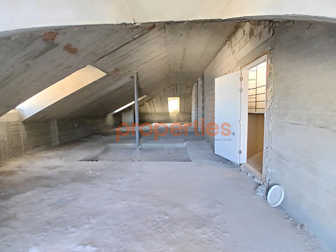 Apartment for Sale in Aaqbiyeh