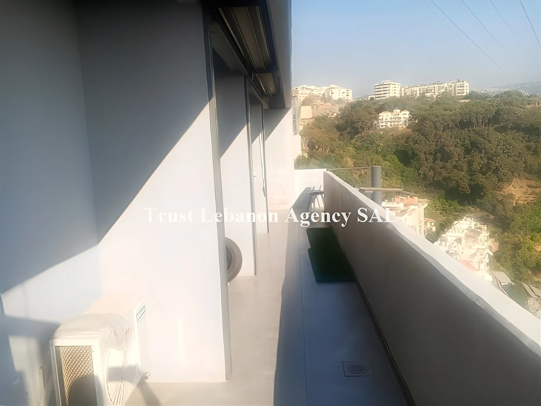 Shop for rent in Metn, Mansourieh