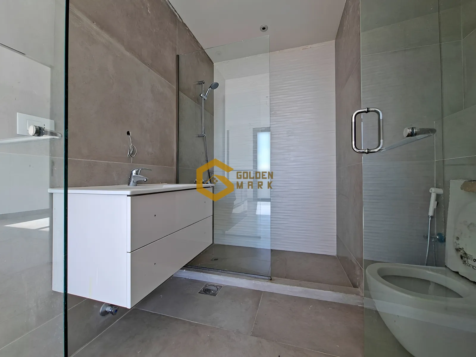 Apartment for Rent in Achrafieh, Beirut