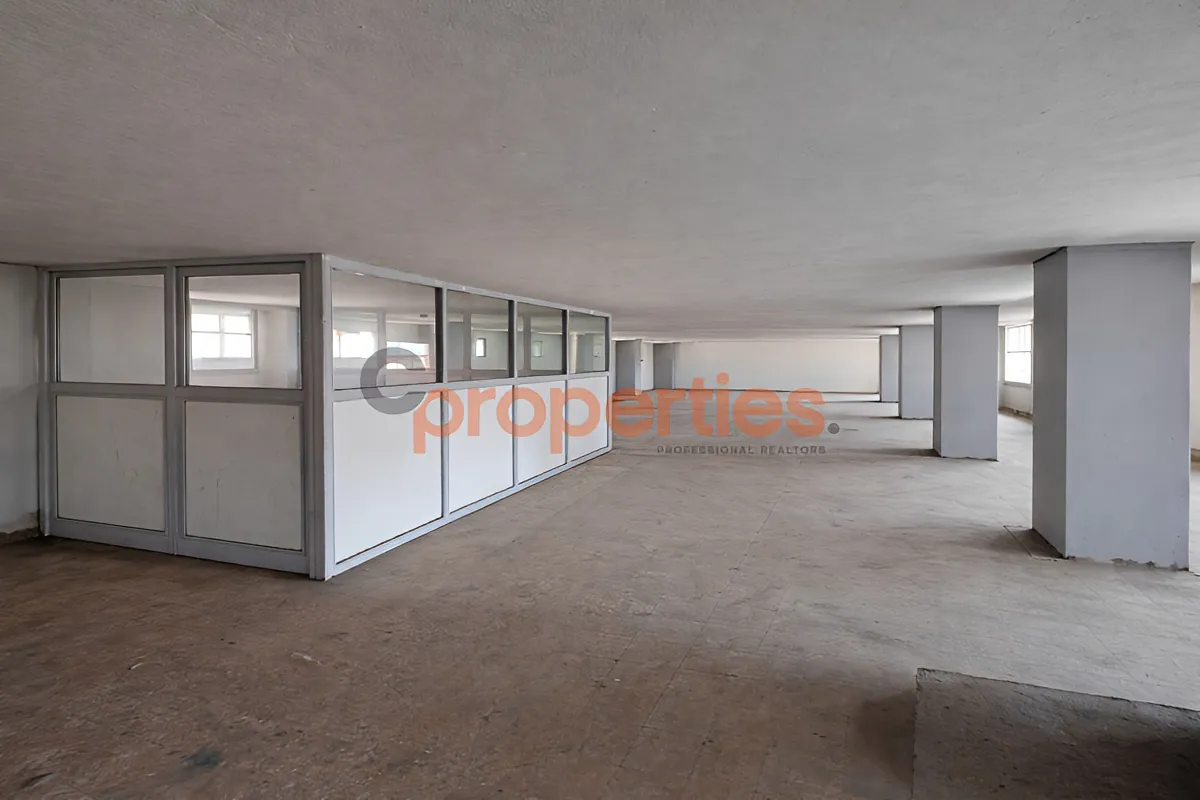Industrial Unit for rent in Baouchriyeh