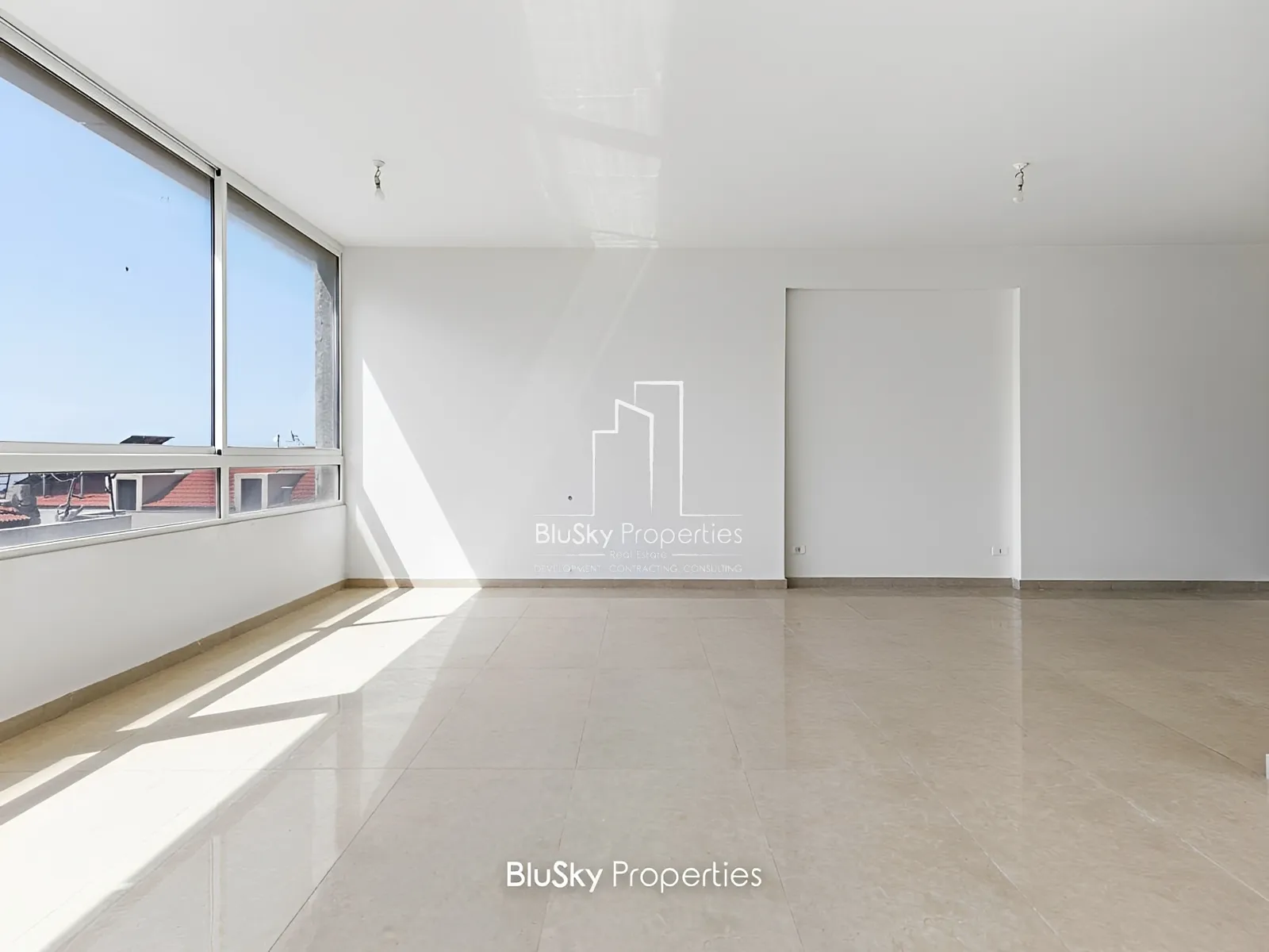 Apartment for Sale in Broumana - 3 bed, 4 bath