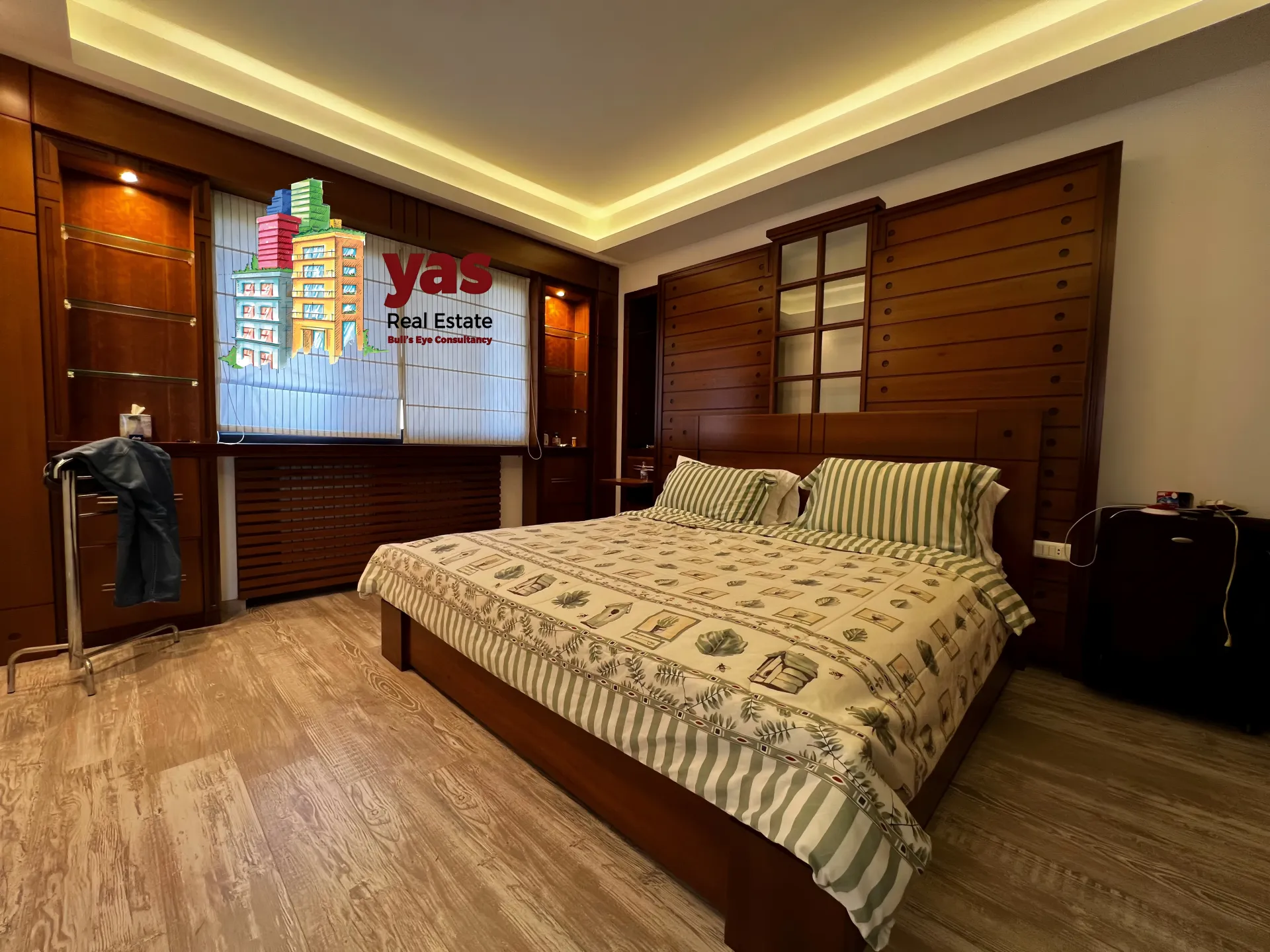Apartment for Rent in Ballouneh