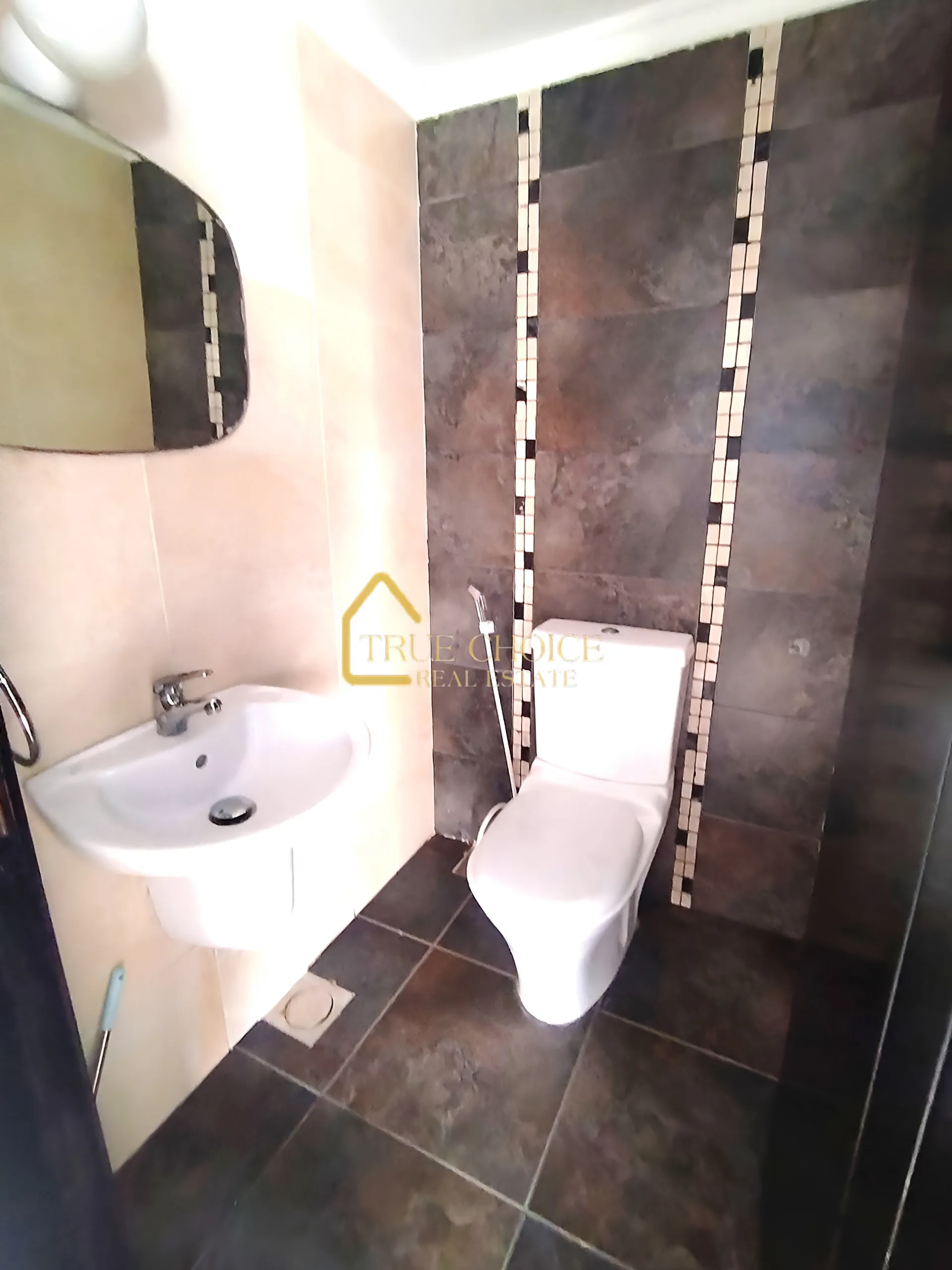 Apartment for rent in Dawhet aramoun, lebanon