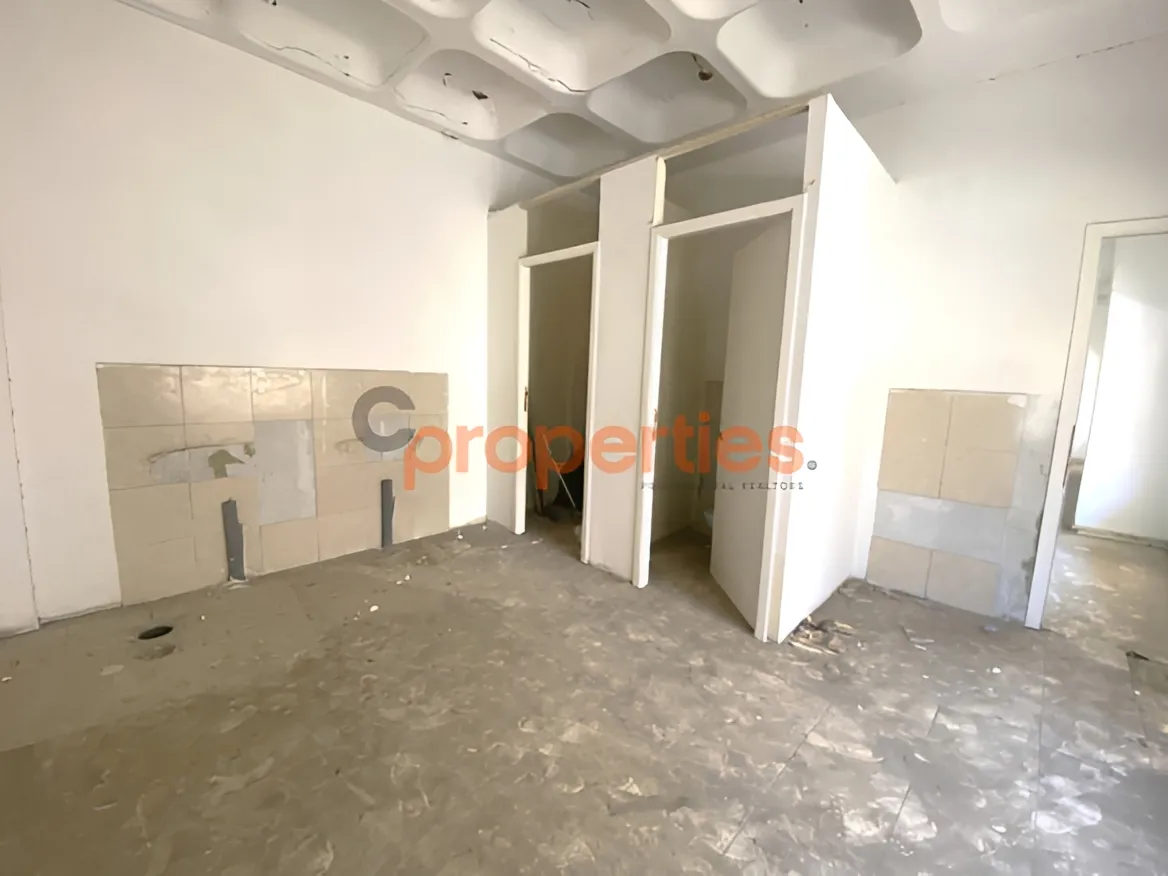 Office for Sale in Zalqa