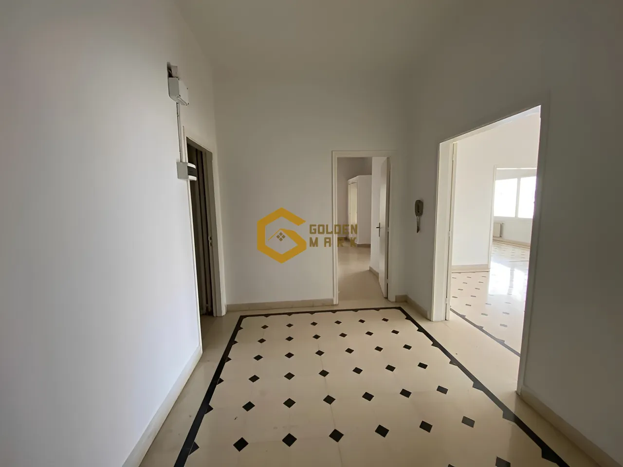Apartment for Rent in Haret Sakher