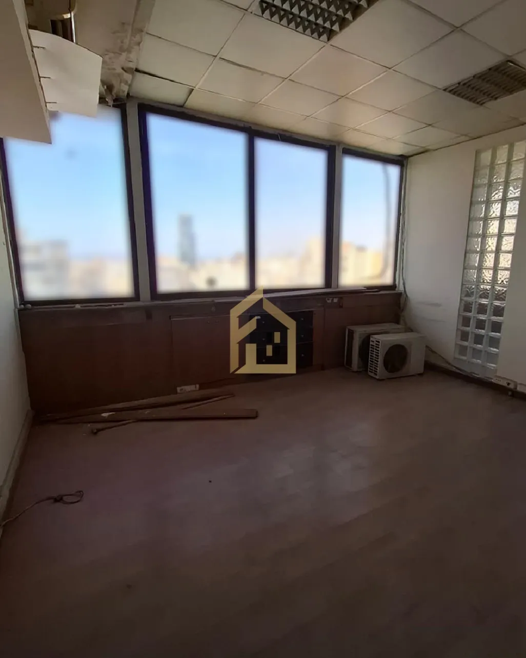 Office for rent in Sin El Fil, Lebanon