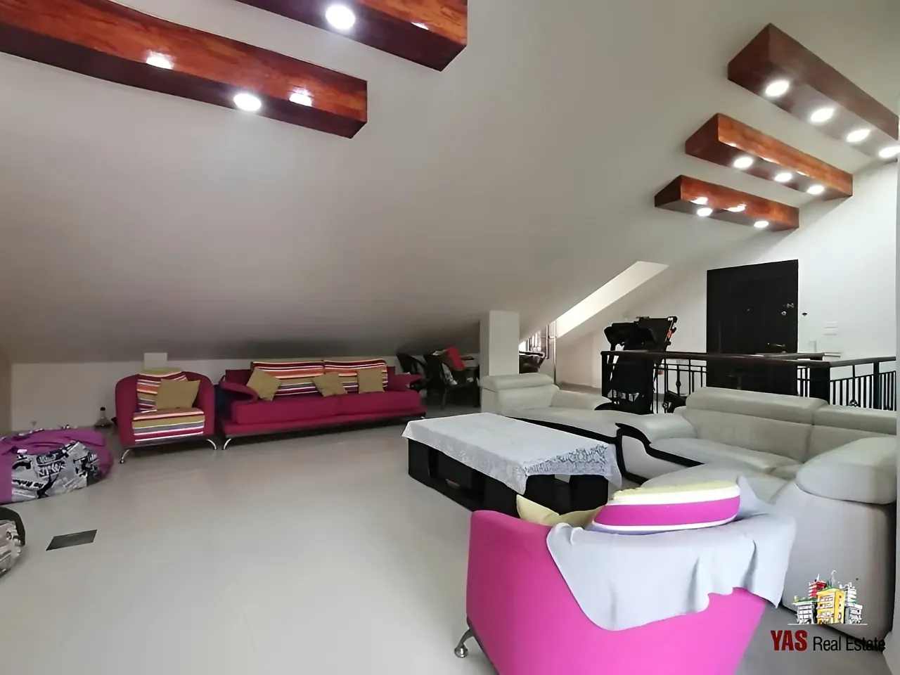 Apartment for Sale in Ballouneh