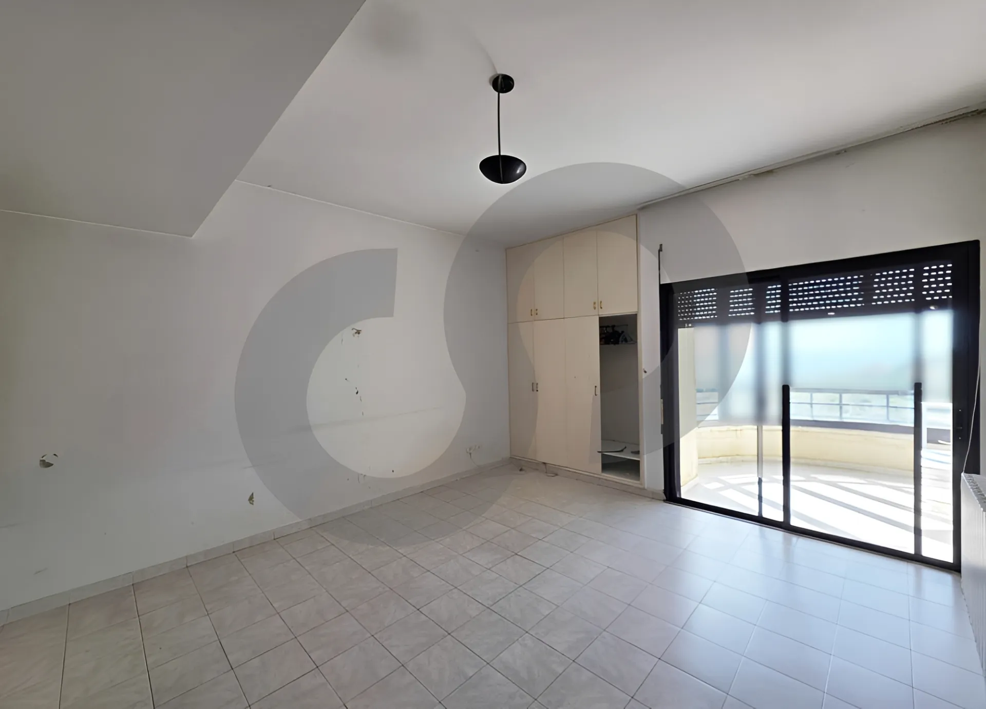 Building for Sale in Jamhour