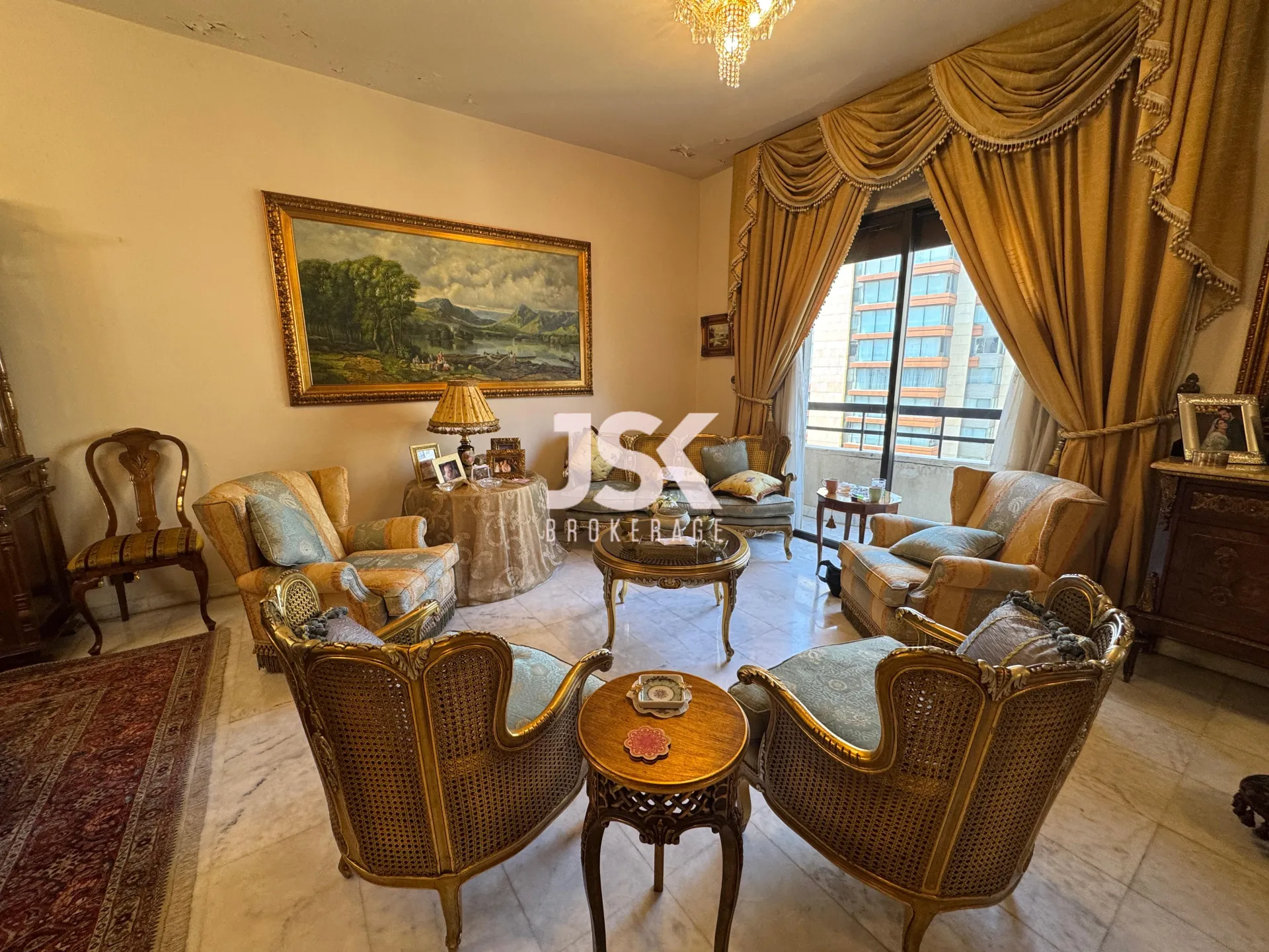 Apartment for Sale in Ras