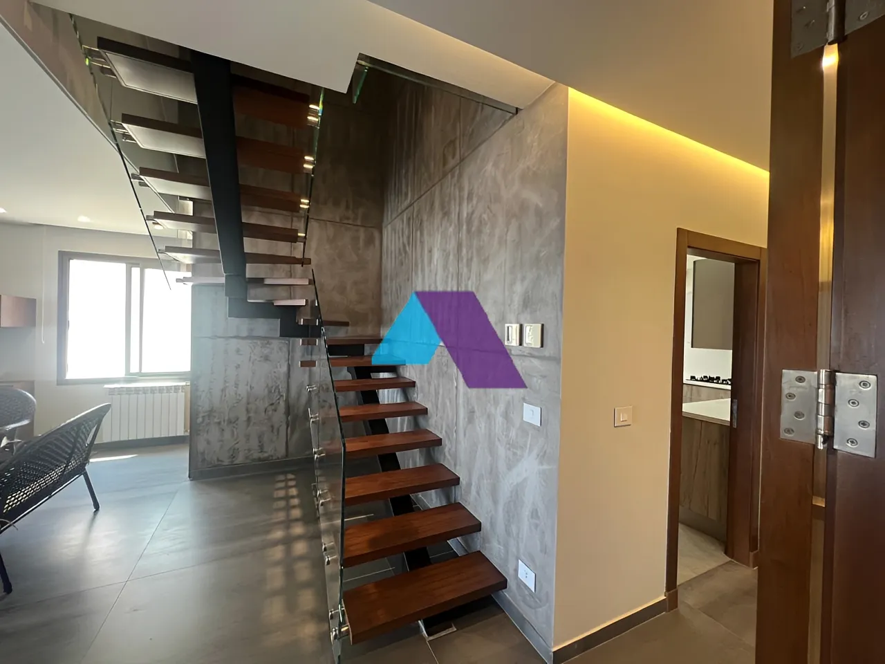 Apartment for Sale in Mansourieh - 4 bed, 6 bath