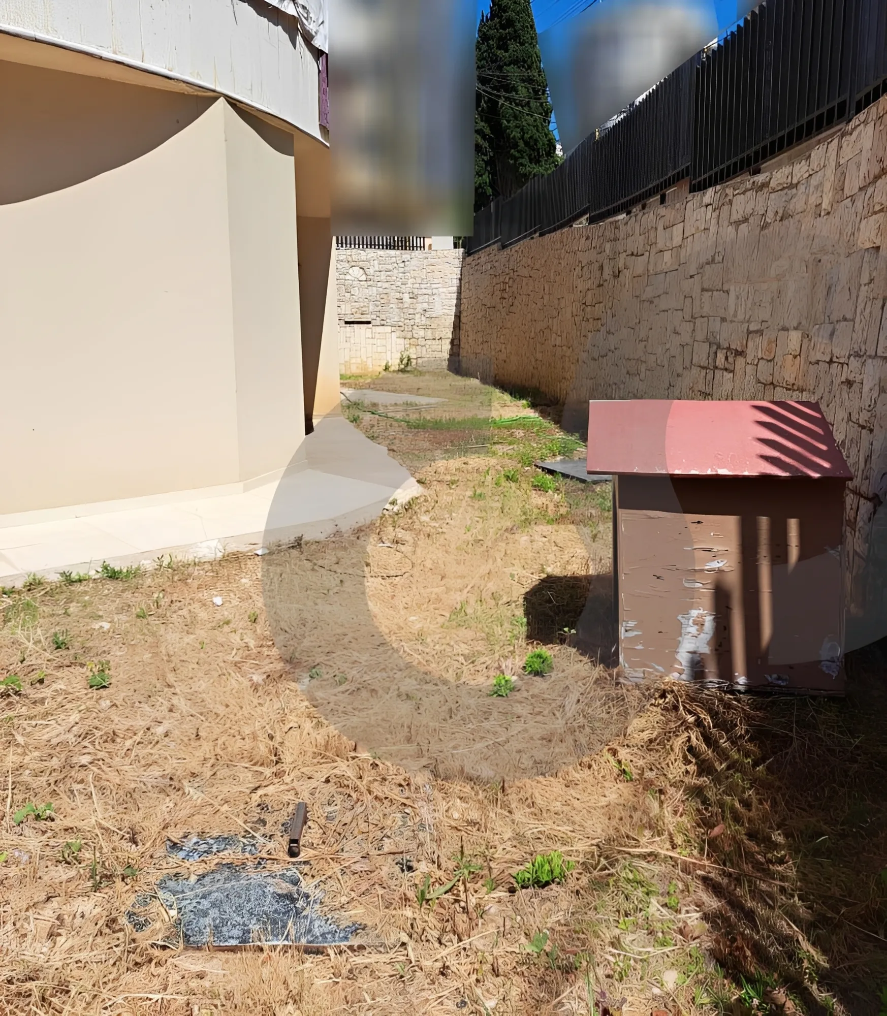 Apartment for Sale in Jouret El Ballout, Lebanon
