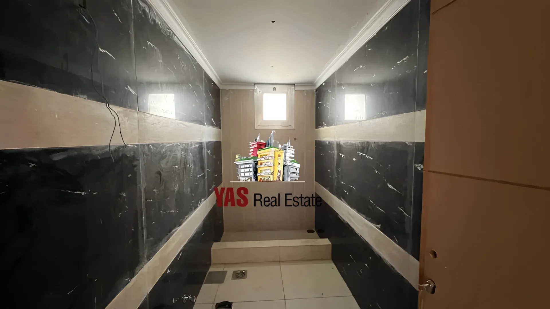 Apartment for Sale in Ajaltoun - 3 bed, 4 bath
