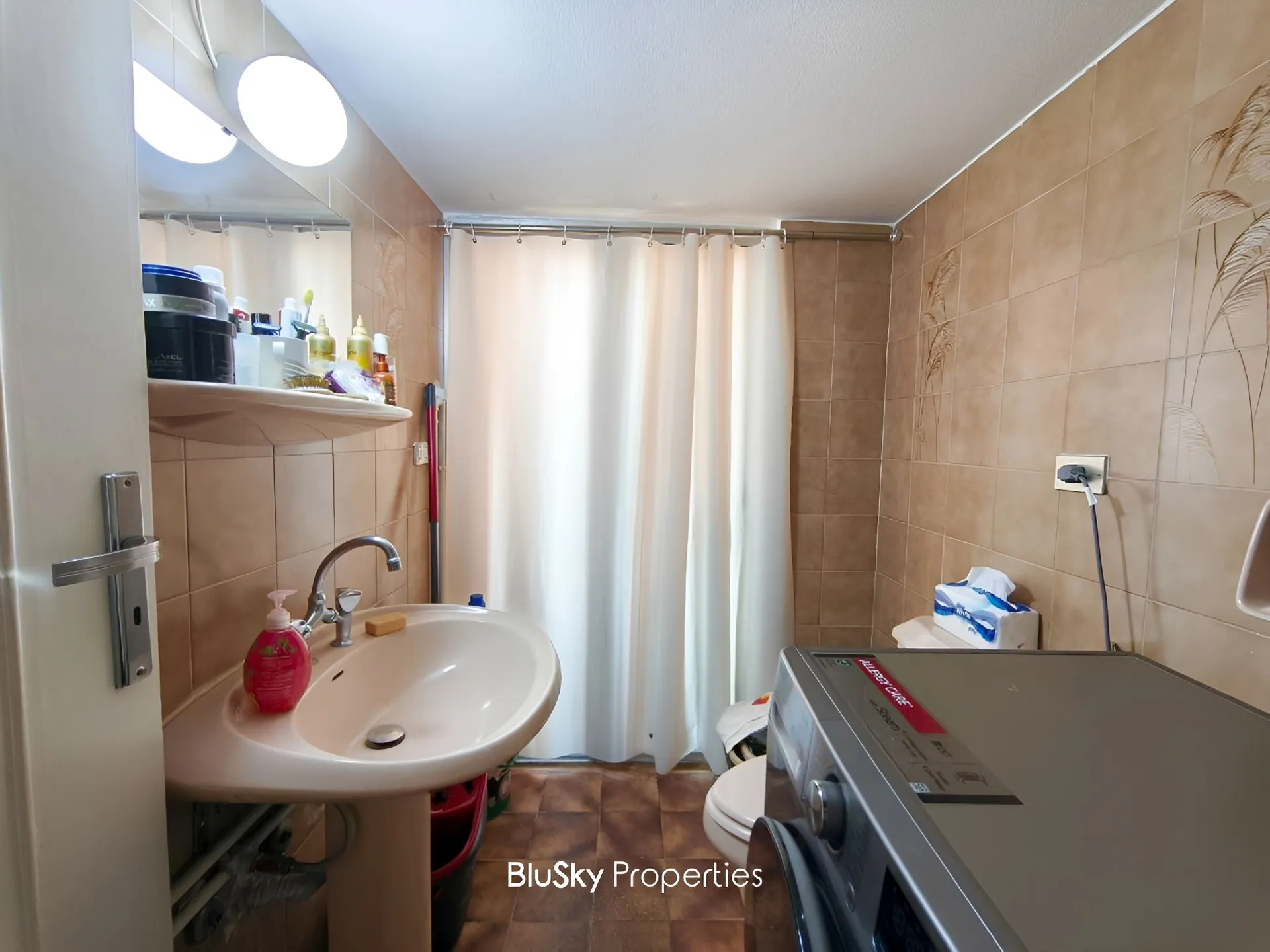Apartment for rent in Dekwaneh