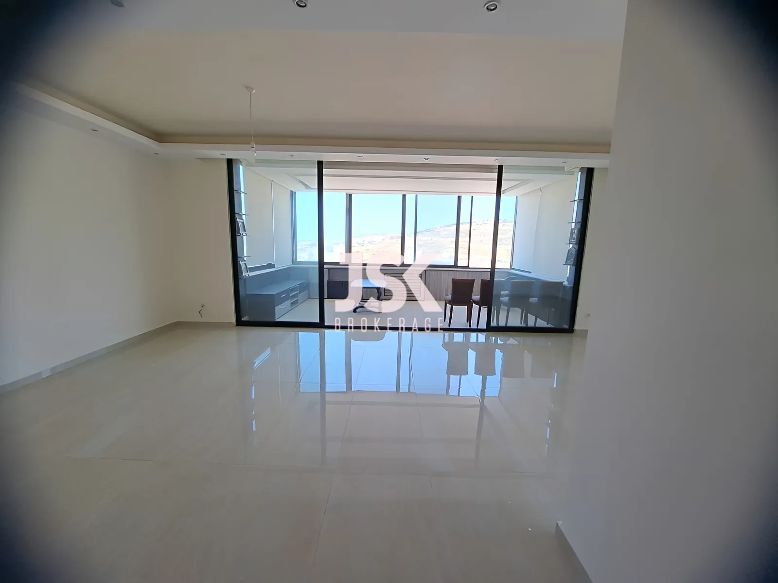 Apartment for Sale in Habboub - 3 bed, 3 bath