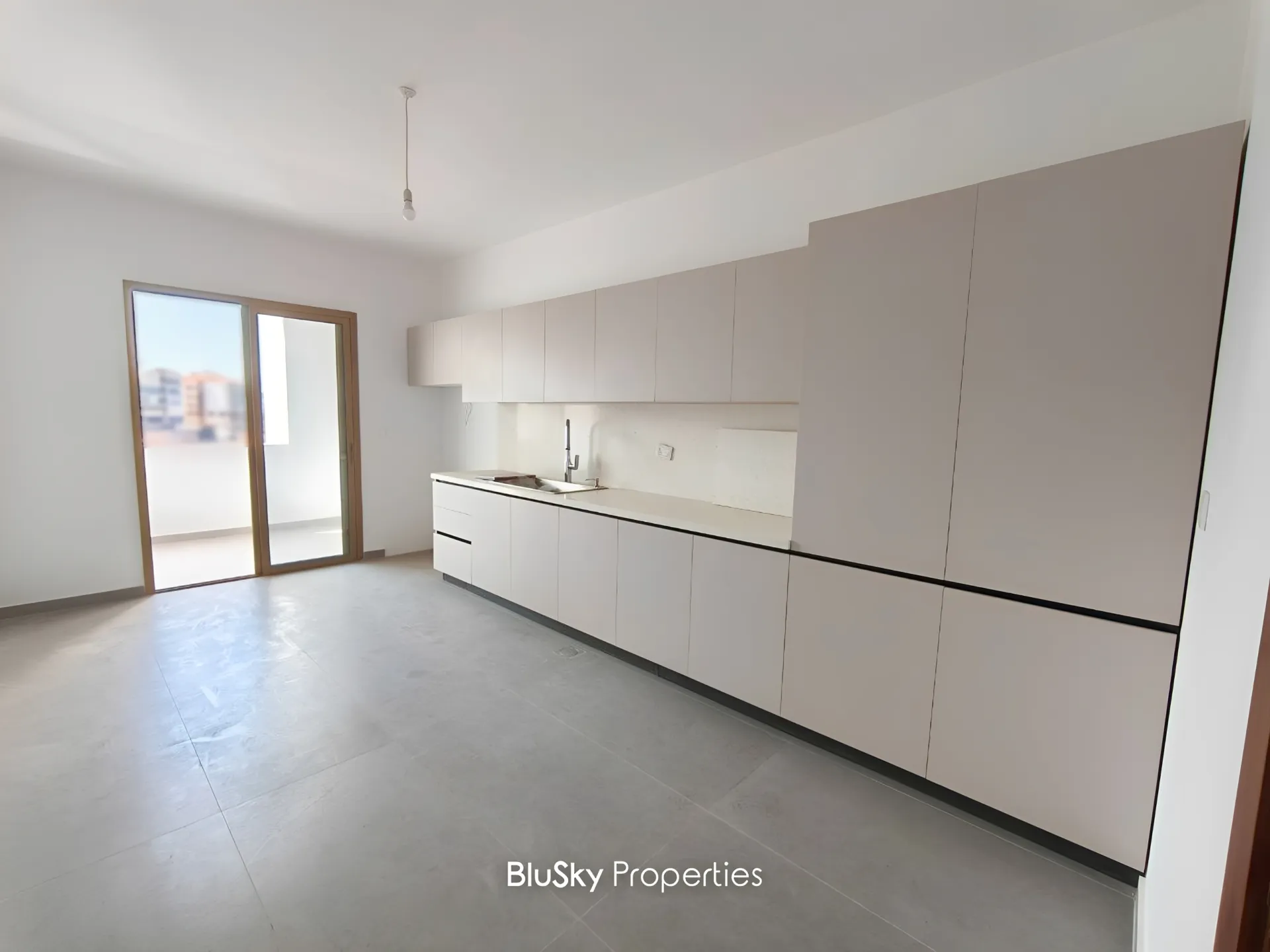 Apartment for rent in Roumieh