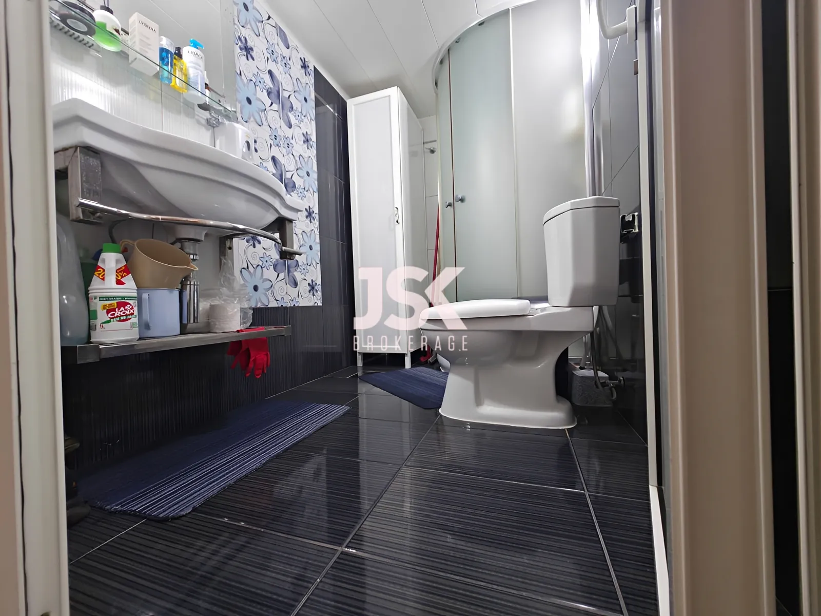 Apartment for Sale in Sabtiyeh