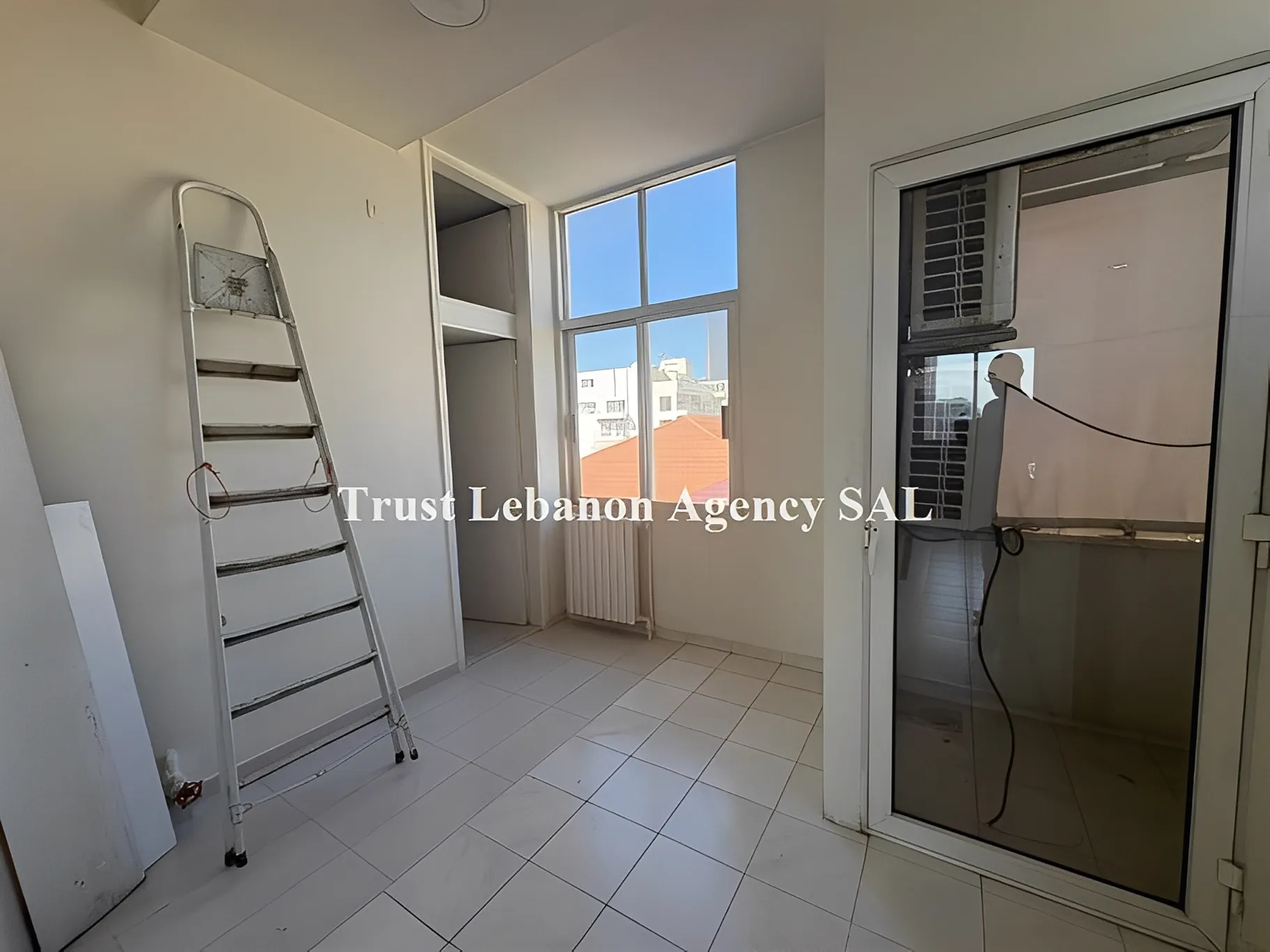 Apartment for Rent in Achrafieh Sursock