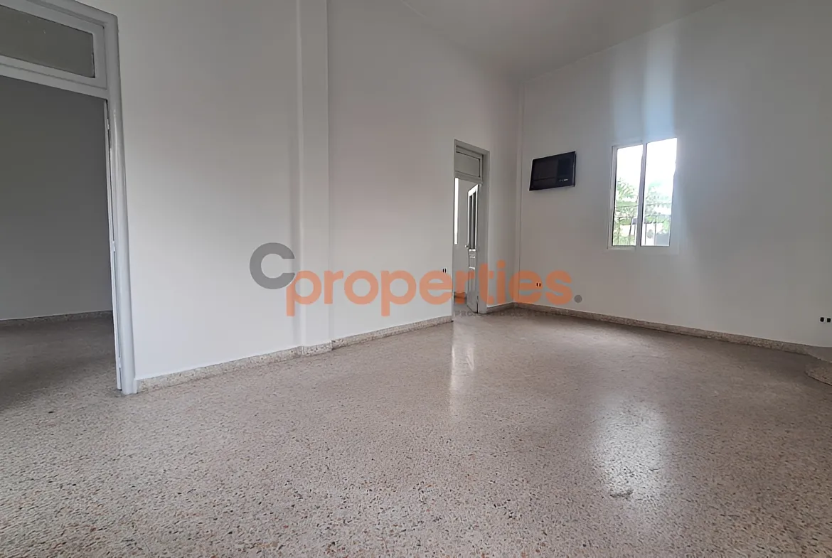 Office for Rent in Baabda