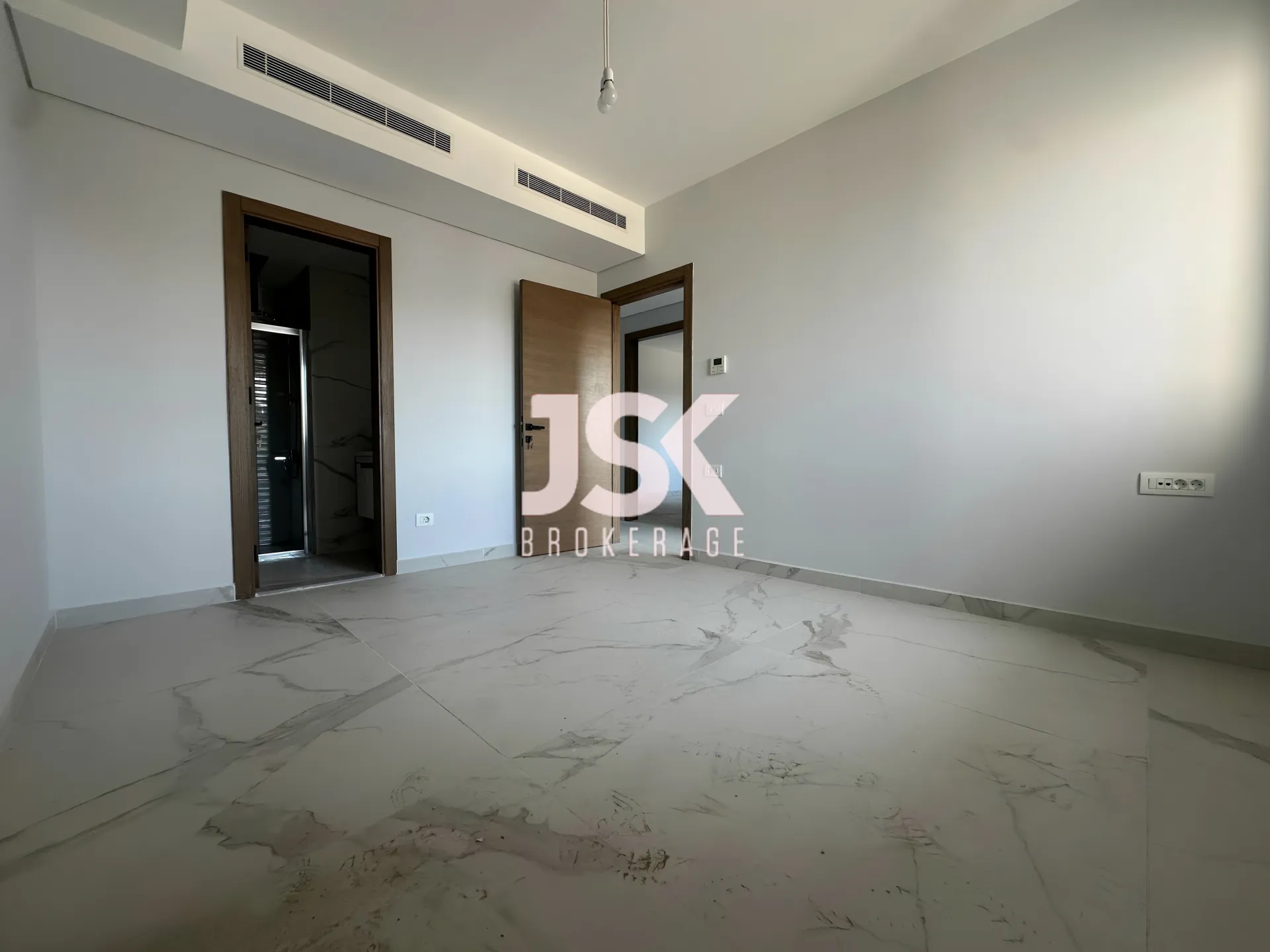 Apartment for Sale in Blat