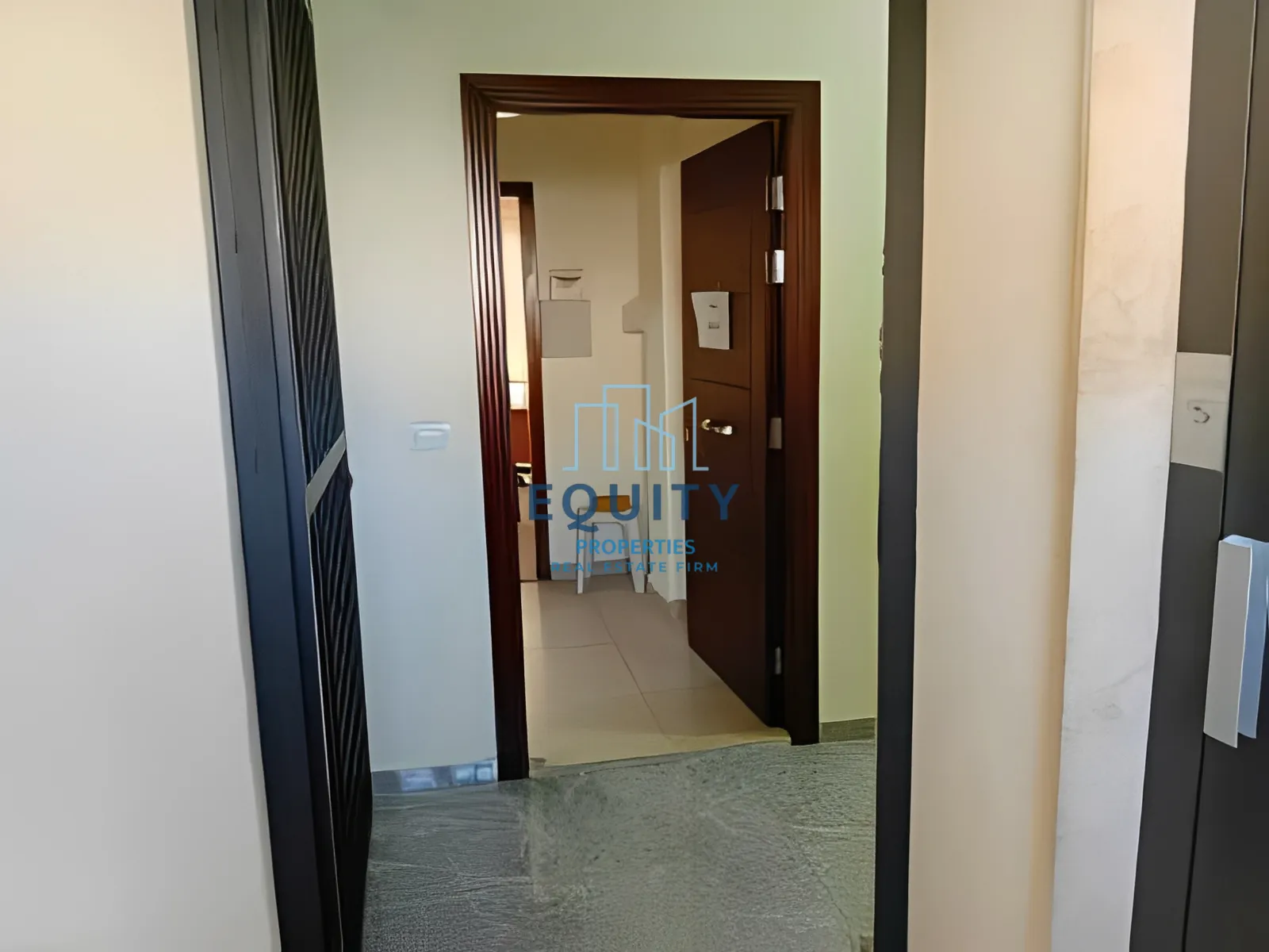Office for rent in Baoushrieh