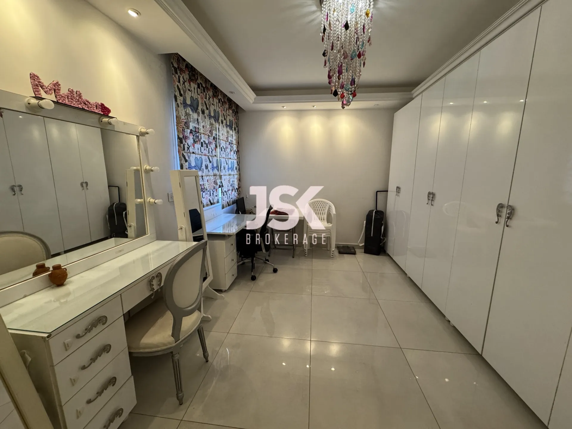 Apartment for Sale in Ras