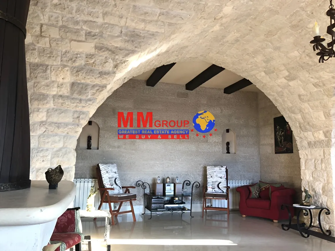 Villa for sale in Ajaltoun, Lebanon - 3 bed, 6 bath