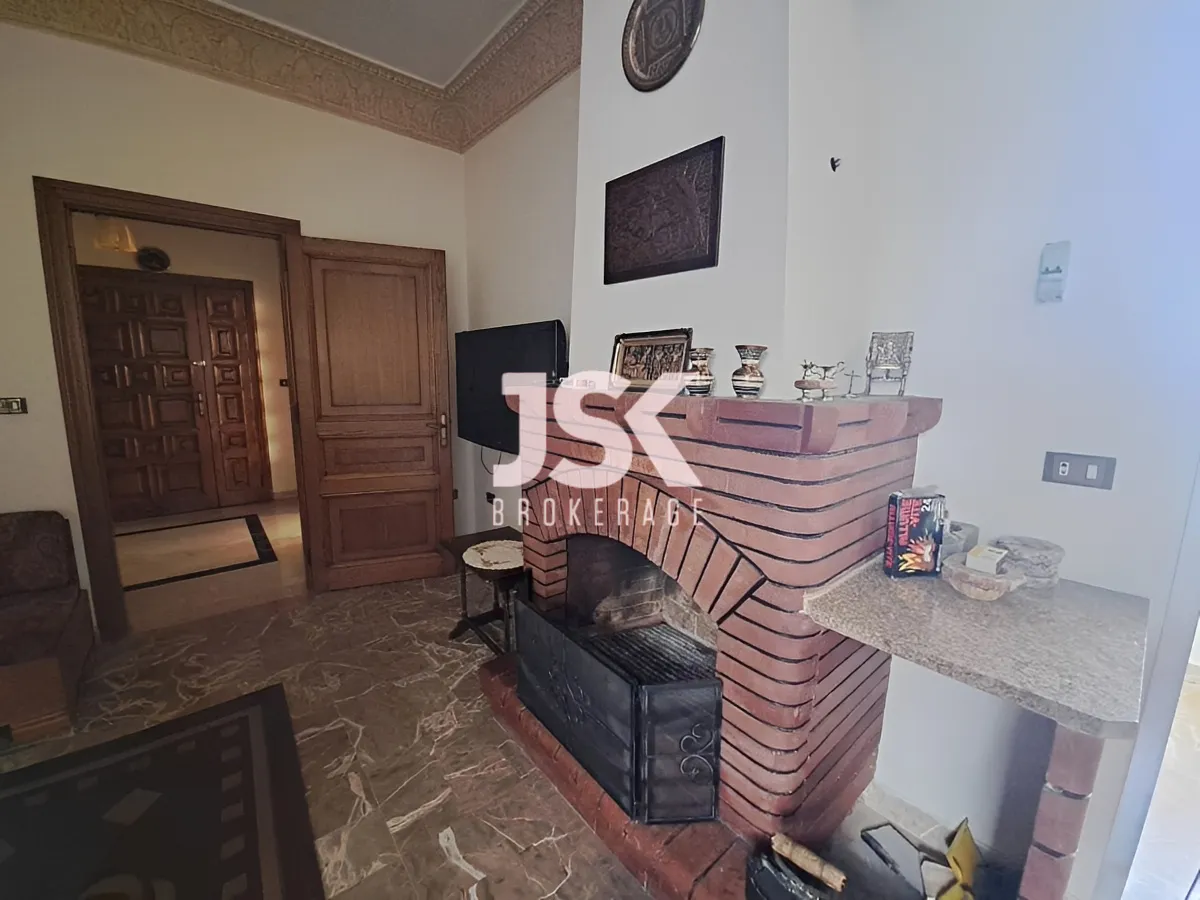 Apartment for Sale in New Rawda, Beirut - 5 bed, 4 bath