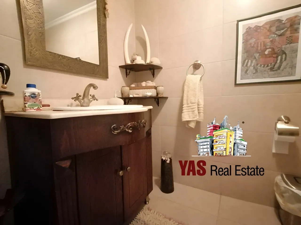 Apartment for Sale in Haret Sakhr