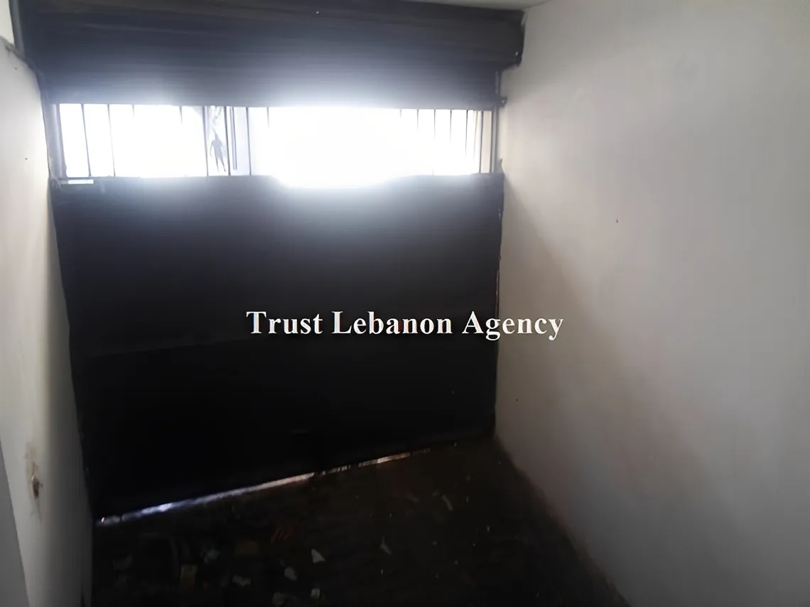Office for sale in Metn, Dekweneh