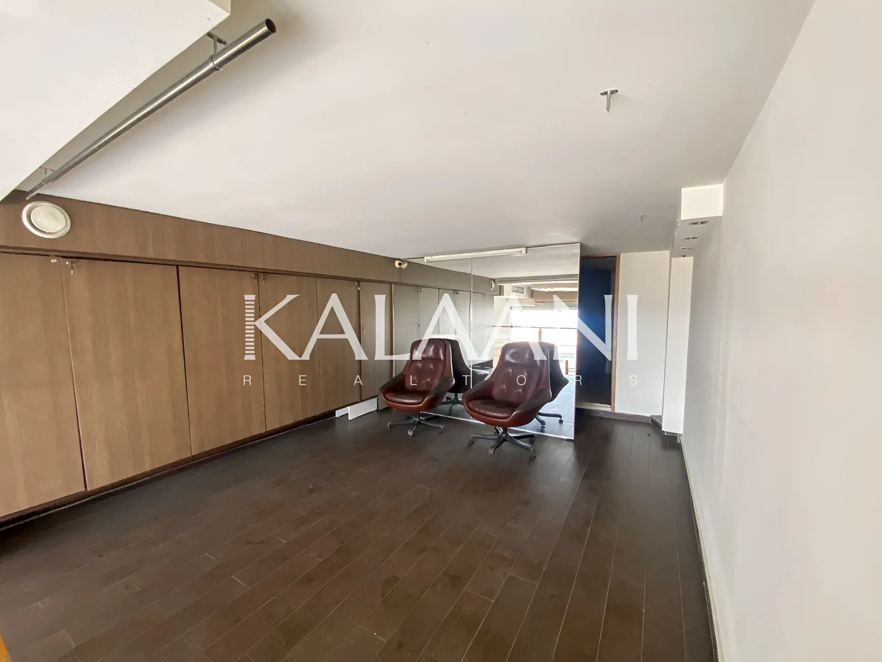 Shop for rent in Kaslik, Lebanon