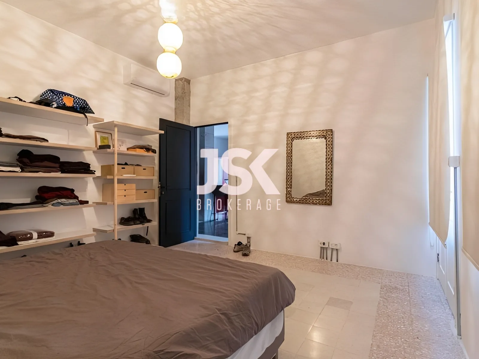 Apartment for Rent in Mar Mikhael, Bayrut, Lebanon